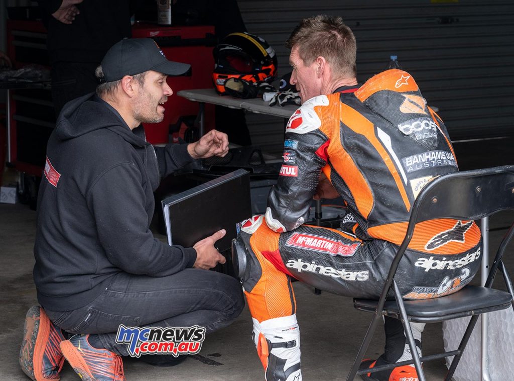 Wayne Maxwell testing at Wakefield Park, seen here talking with crew chief Adrian Monti