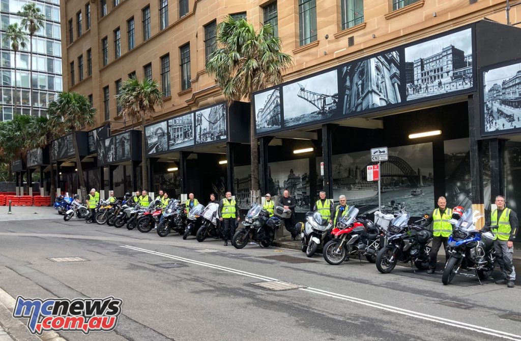 Bloodbikes Australia recreating the famous shot from 1919