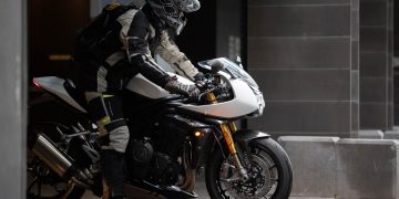 2022 Triumph Speed Triple 1200 RR Review