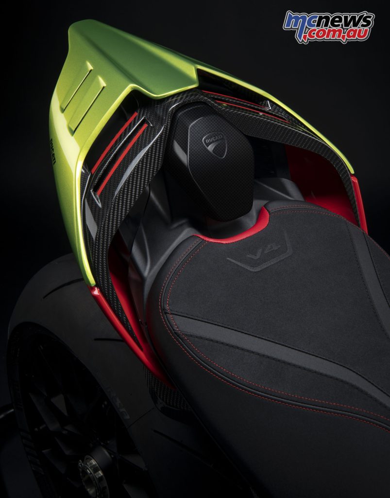 Carbon-fibre is used extensively on the Streetfighter V4 Lamborghini