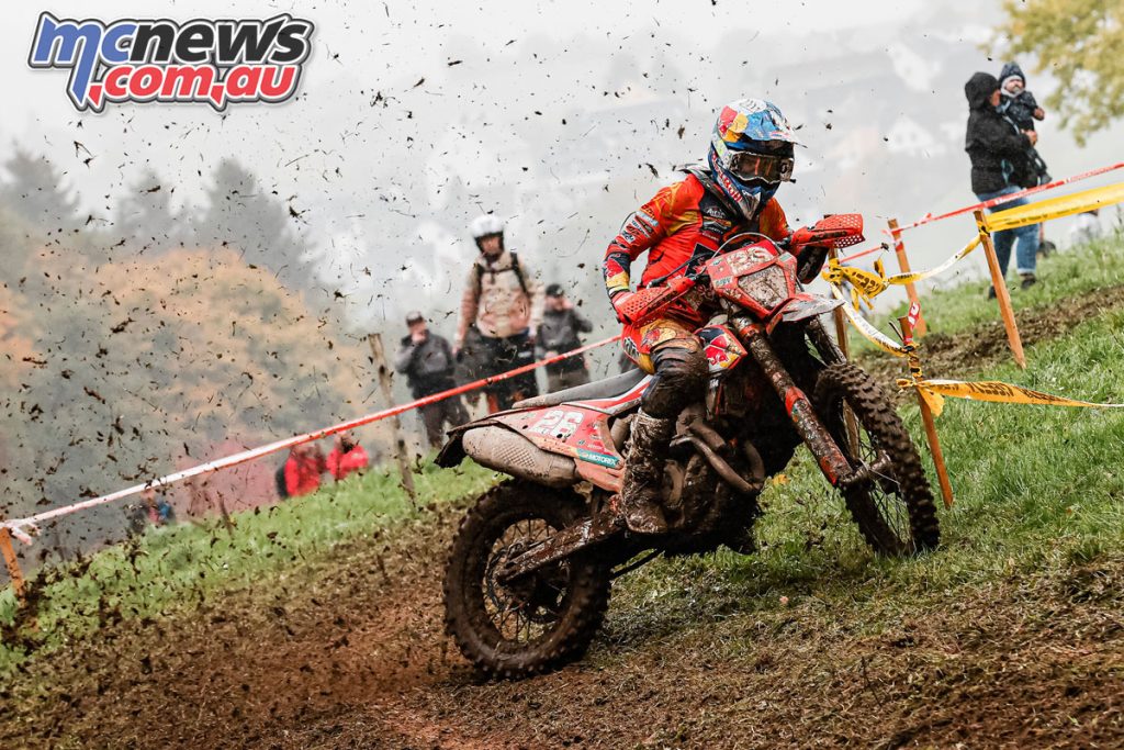 Moto News | Wilson wins in Japan | EnduroGP | NZ Nats 21 Josep Garcia