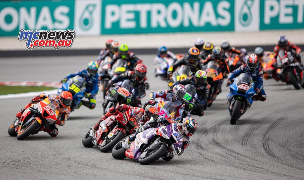 2022 MotoGP Rnd19 Sepang 2snap Start 6