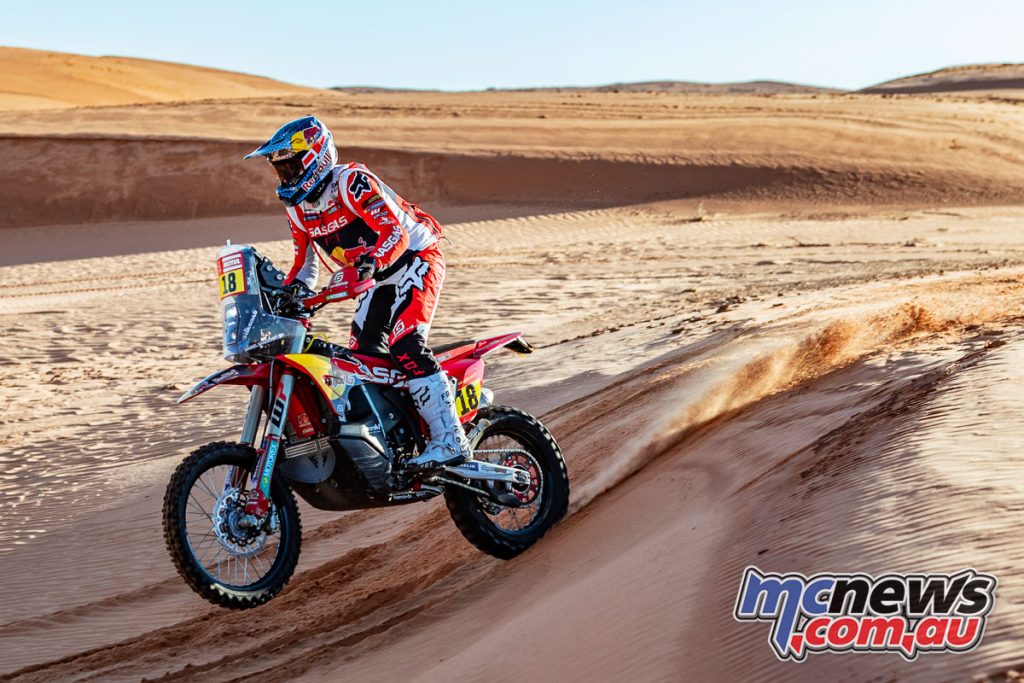 Suffering from illness Daniel Sanders finished in 21st - 2023 Dakar Rally Stage 5 - Results & Report
