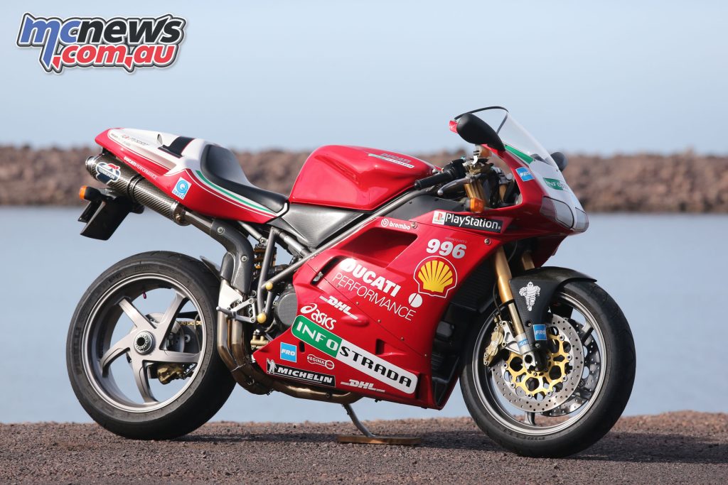Ducati 996 SPS Pista
