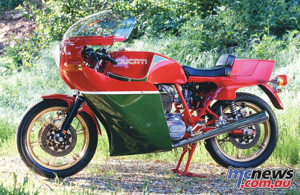 The 1980 900 MHR (Mike Hailwood Replica)