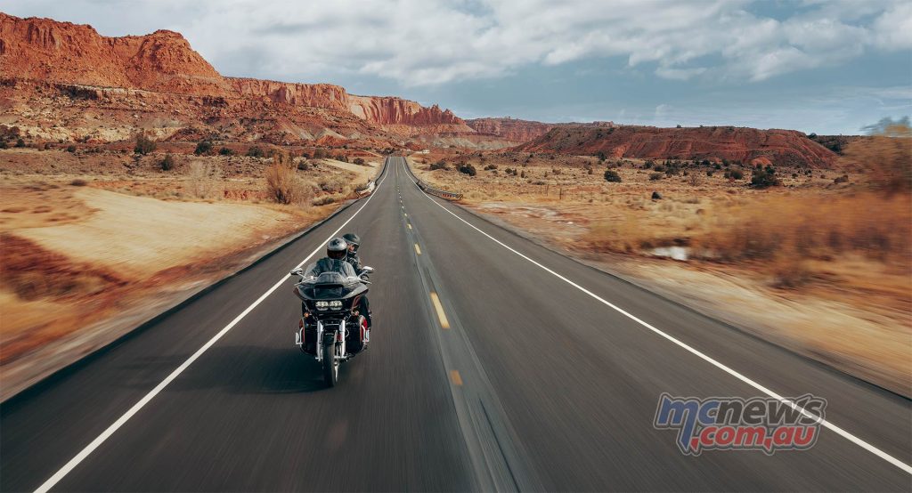 Harley-Davidson CVO Road Glide Limited Anniversary Specifications