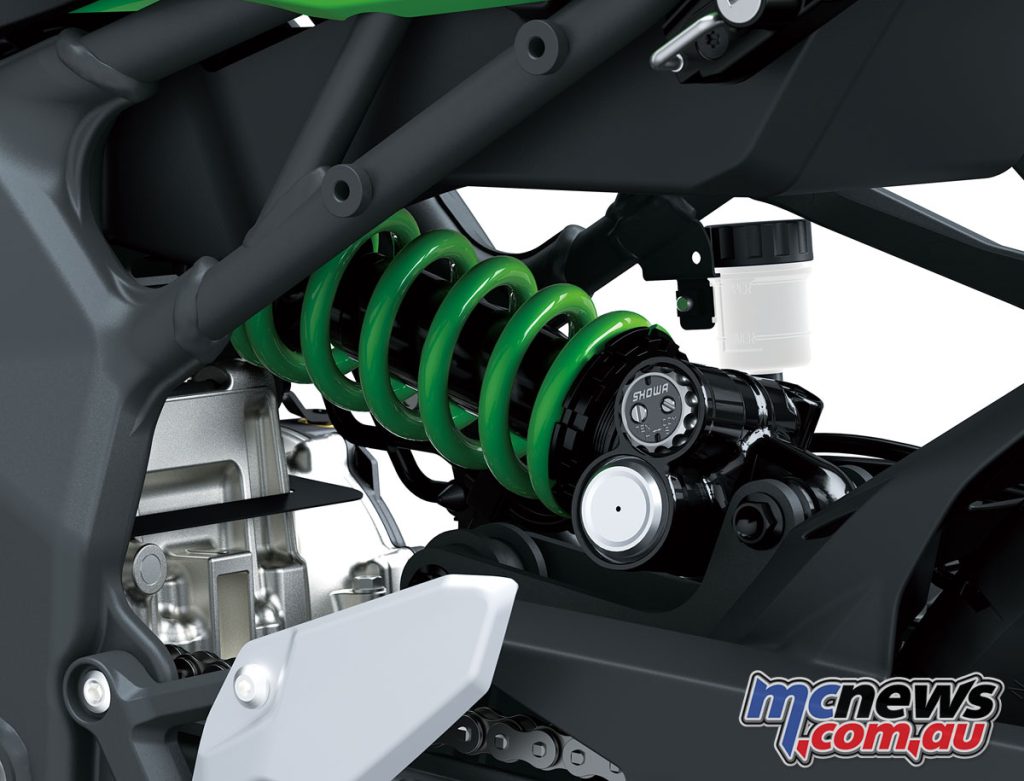 The ZX-4RR also boasts higher spec shock absorbers, similar to those on the ZX-10R