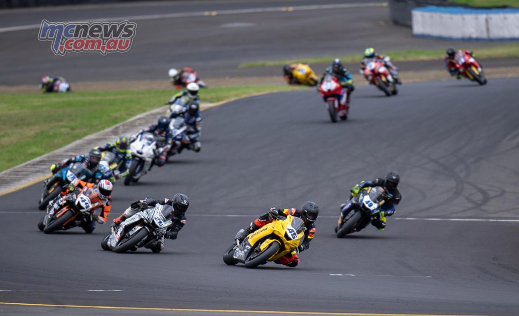 Michelin Supersport Race One - Image RbMotoLens