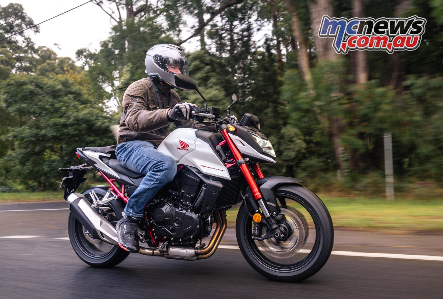 Honda Hornet CB750 Review | Motorcycle Test | MCNews
