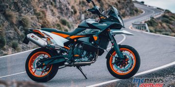 2023 KTM 890 SMT