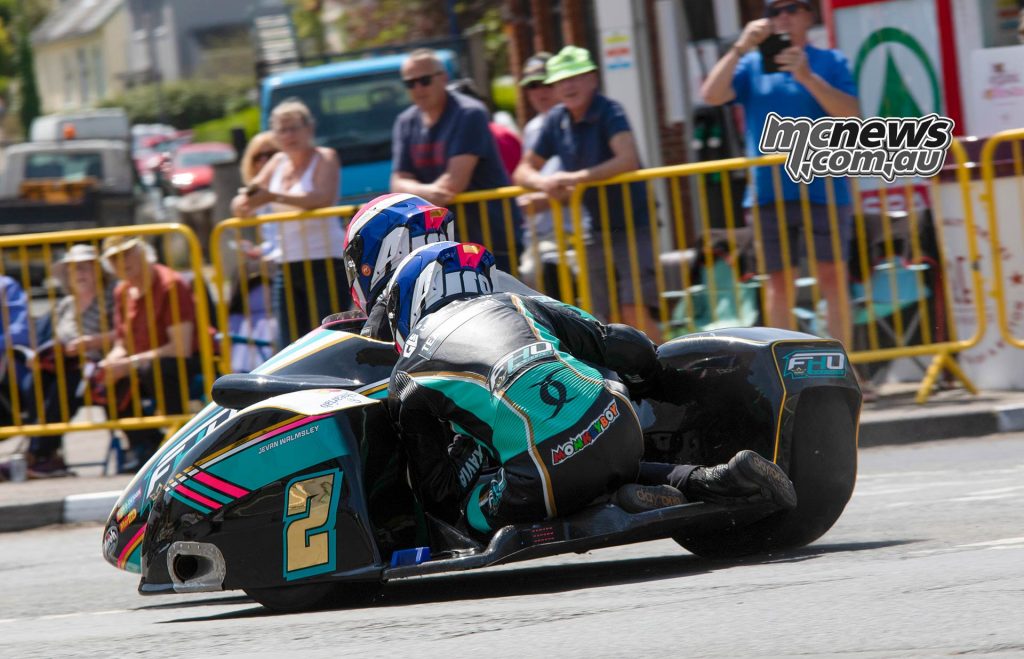 Pete Founds/Jevan Walmsley were quickest sidecar at 117.431 mph - Image by Jim Gibson