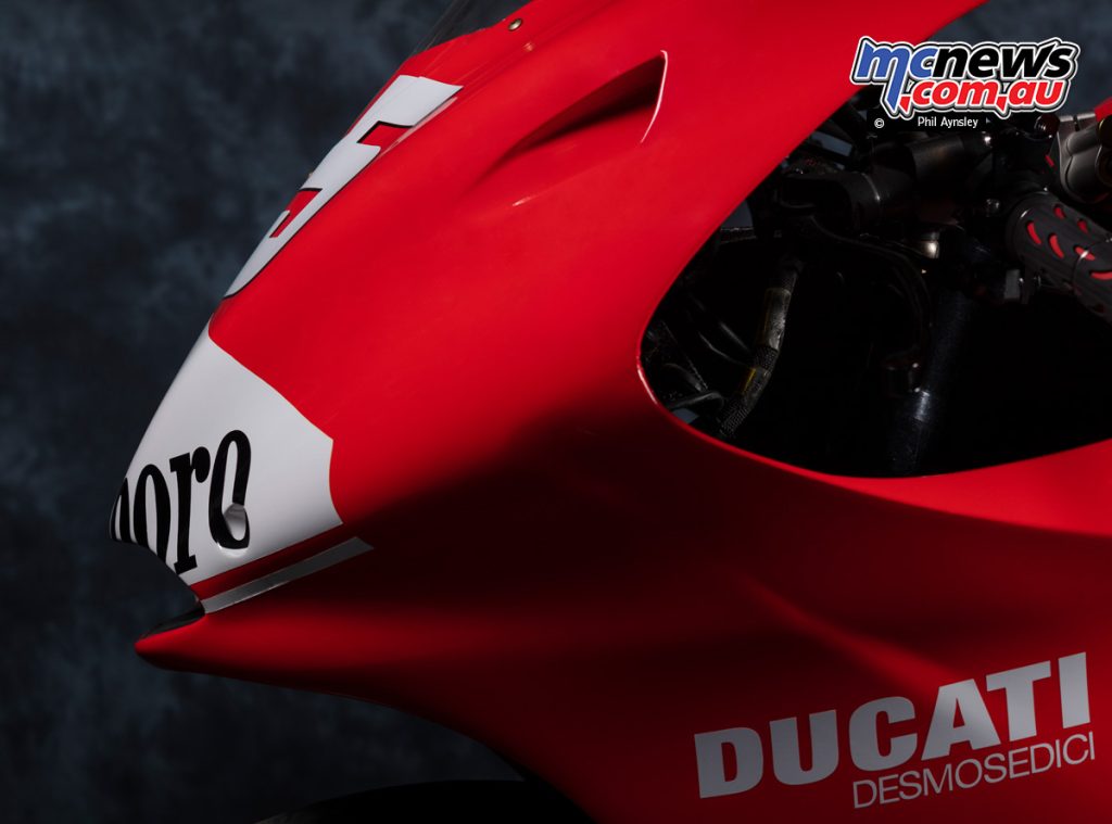 Ducati Desmosedici Desmo16 GP3 Racer