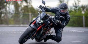 Honda Hornet CB750 Review