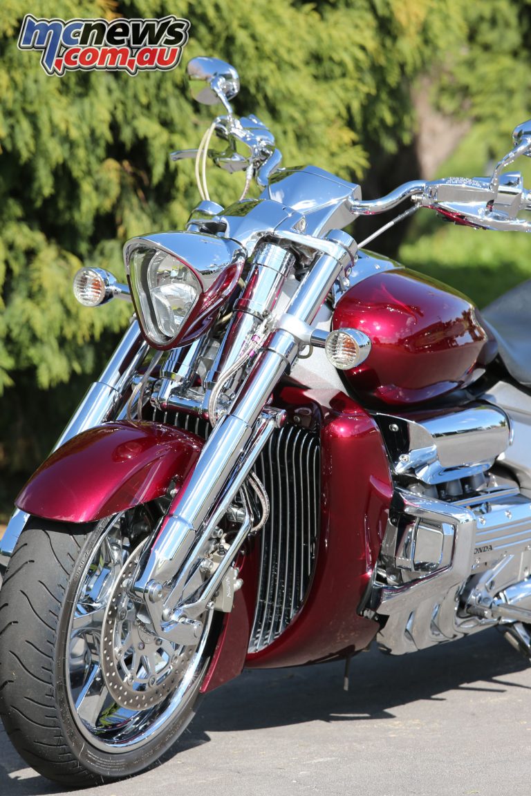 Honda's $100K factory custom cruiser, the Valkyrie Rune | MCNews