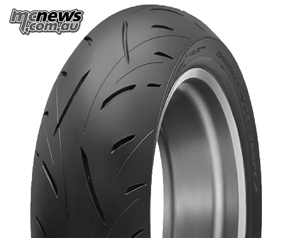 Dunlop Sportmax Roadsport 2 Tyre