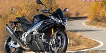 MY22 Aprilia Tuono V4 Factory Ultra Dark