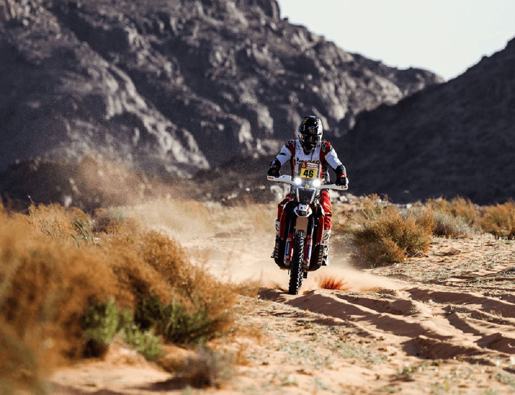 Ross Branch wins Dakar Stage 11