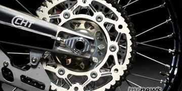 Ducati Desmo450 MX Images in high-res