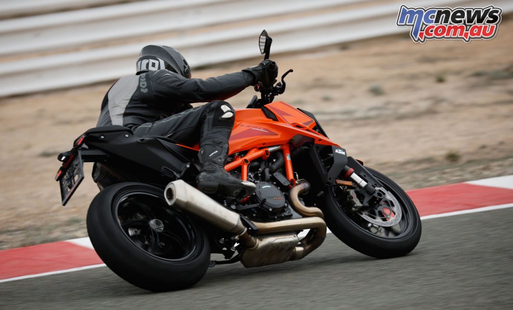The new 1390 Super Duke R just gives us more of everything we loved