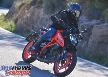 2024 KTM 390 Duke Review