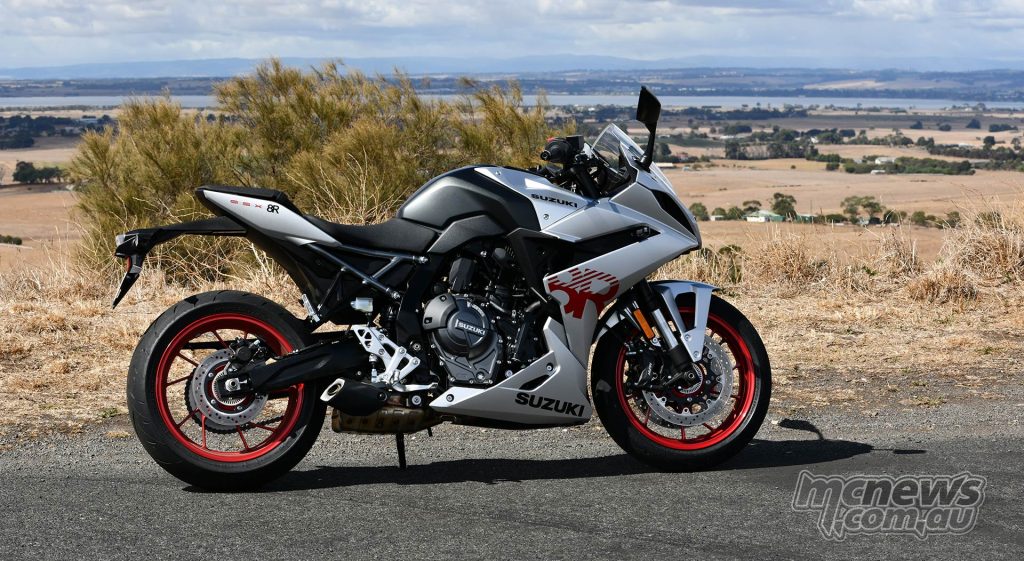 The 270-degree parallel-twin makes another appearance in the GSX-8R, with a focus on torque