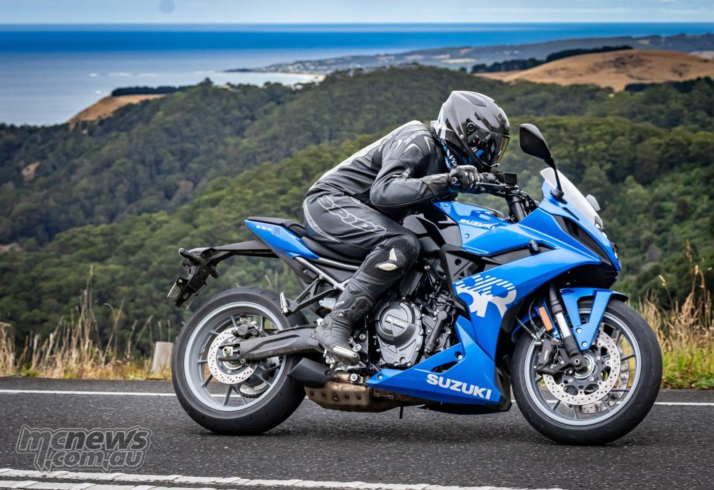 The GSX-8R runs RbW, Low RPM Assist and Suzuki's Easy Start System