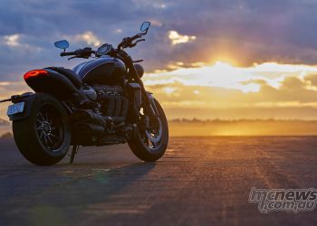 Blow by blow reports from 250-450 AMA SX in St. Louis