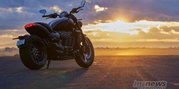 Blow by blow reports from 250-450 AMA SX in St. Louis