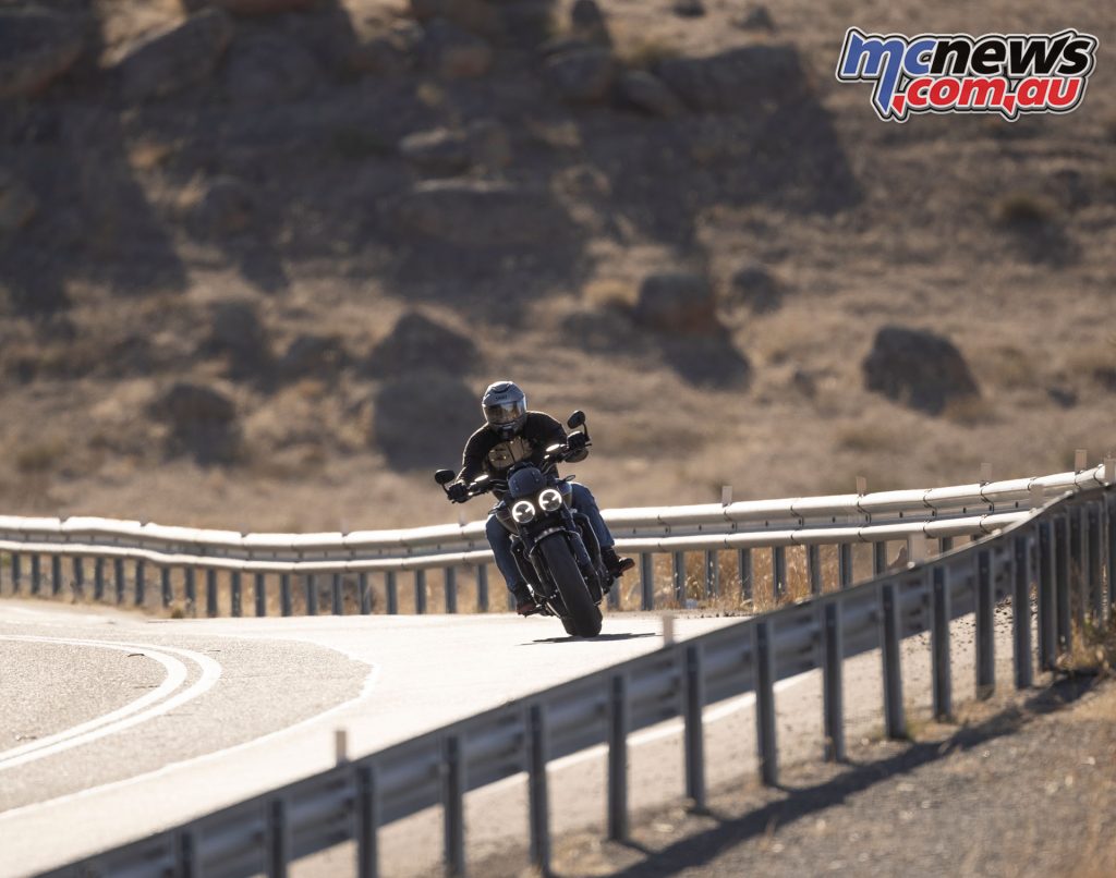 Triumph Rocket 3 Storm R
