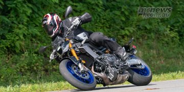 Husqvarna Svartpilen and Vitpilen 401 Review | Motorcycle Test