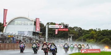 Irwin and Ryde share the Sunday BSB wins at Oulton Park