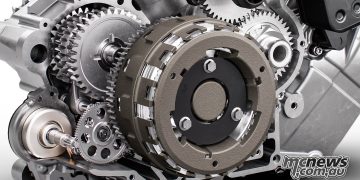 KTM AMT – We ride KTM’s new auto-clutch self-shifter