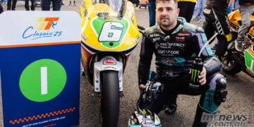 Michael Dunlop dominates Lightweight Classic TT on RS250