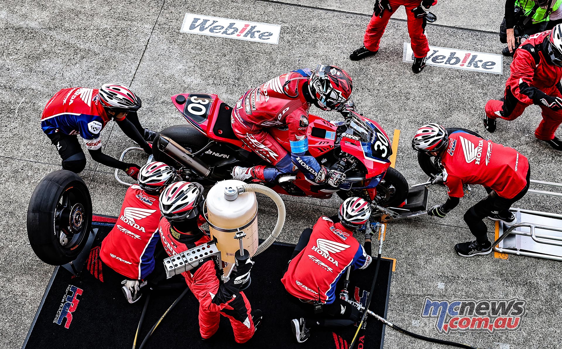 Honda win tense Suzuka 8 Hours - Takahashi cements legend