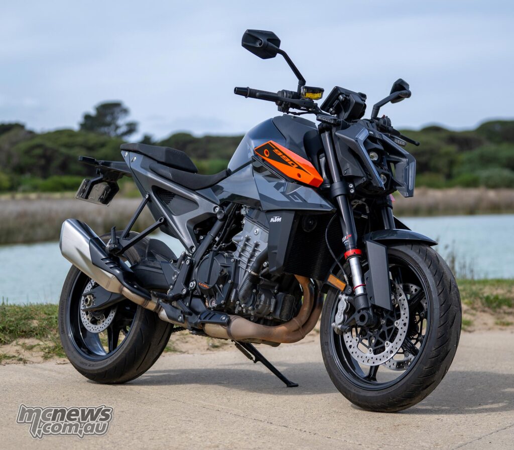 2025 KTM Duke 990 Review