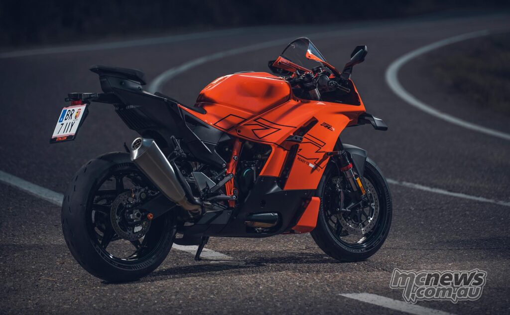 2026 KTM 990 RC R Review
