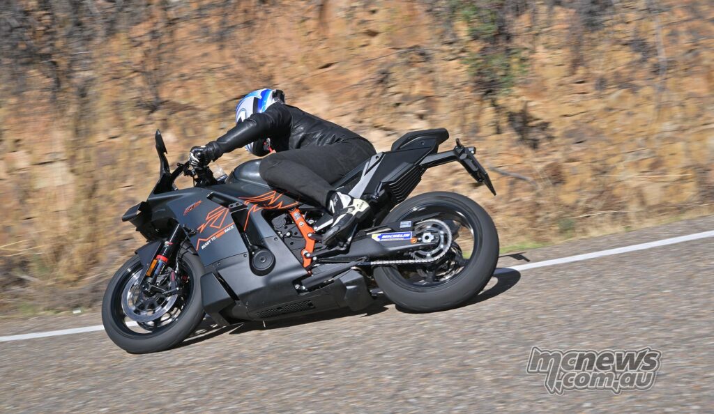 2026 KTM 990 RC R Review