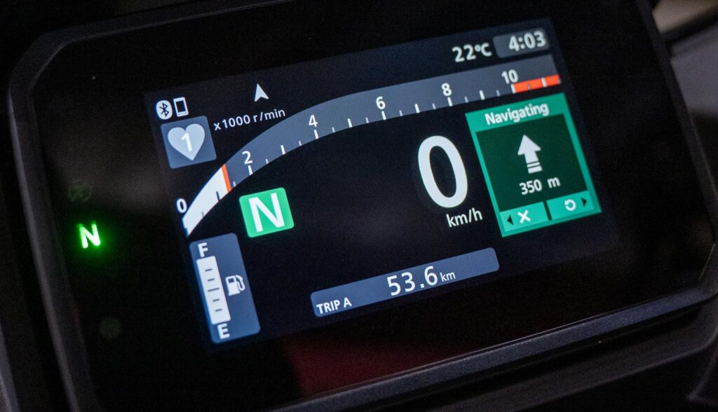 Honda Transalp XL750 TFT display with smartphone connectivity