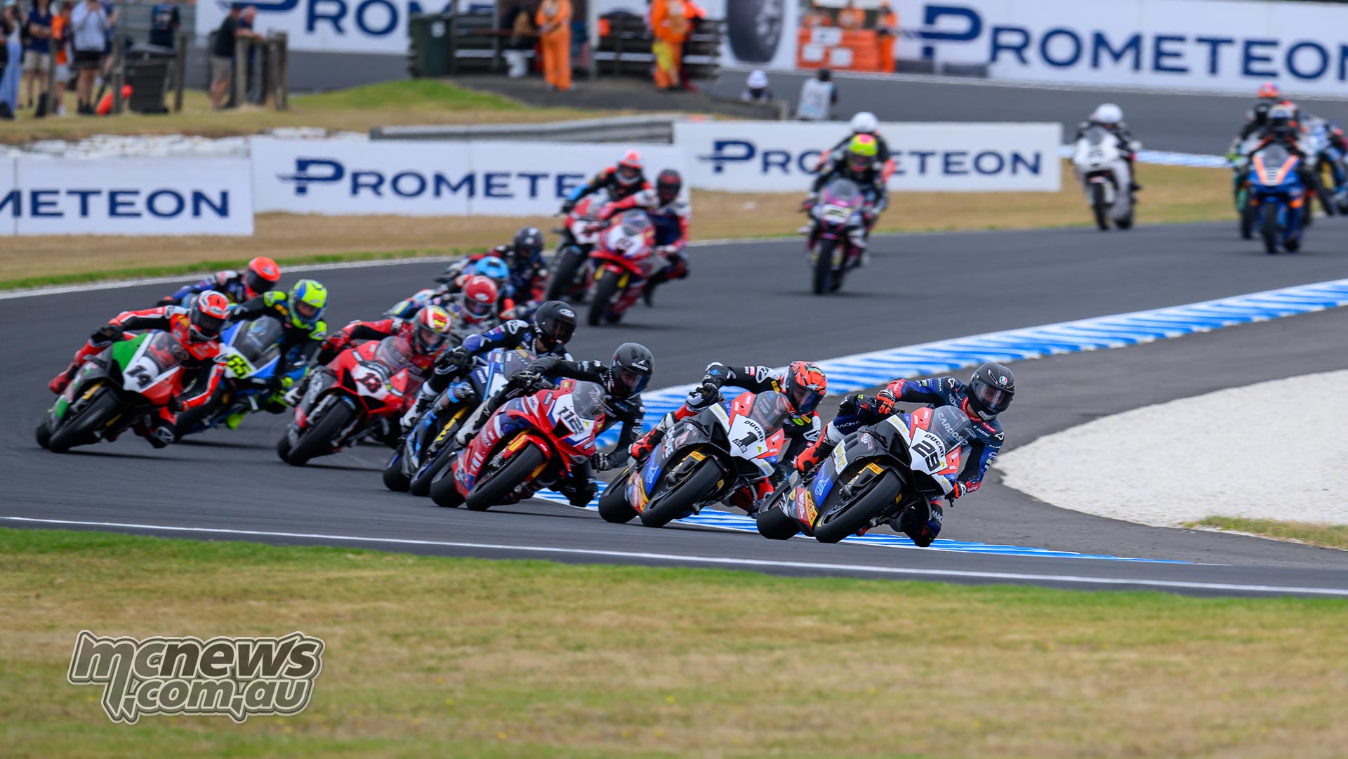 What a race! Blow by blow recap from ASBK Race Two at Phillip Island