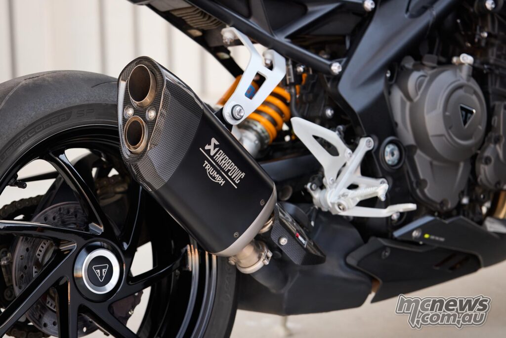 The Akrapovič titanium silencer is an accessory
