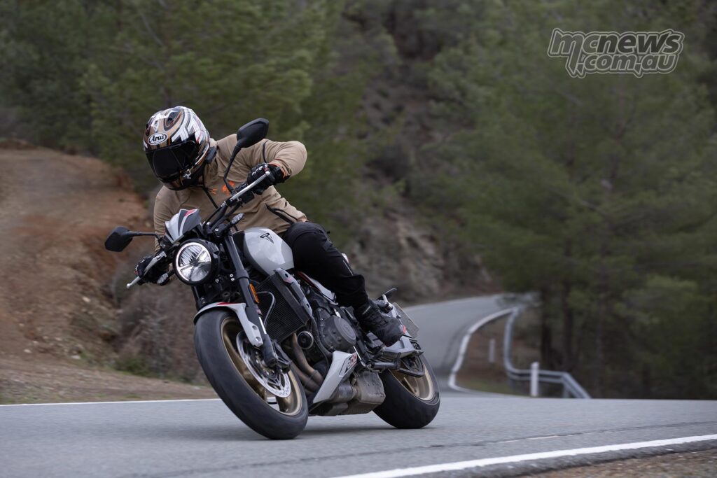 2026 Triumph Trident 800 Review