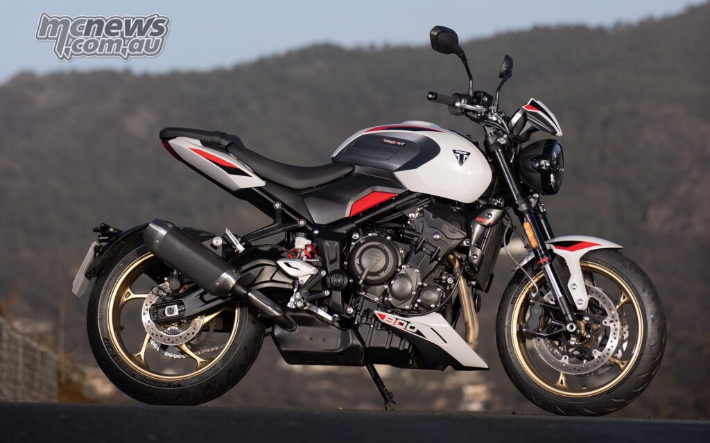 The 798 cc triple-cylinder is the heart of the Trident