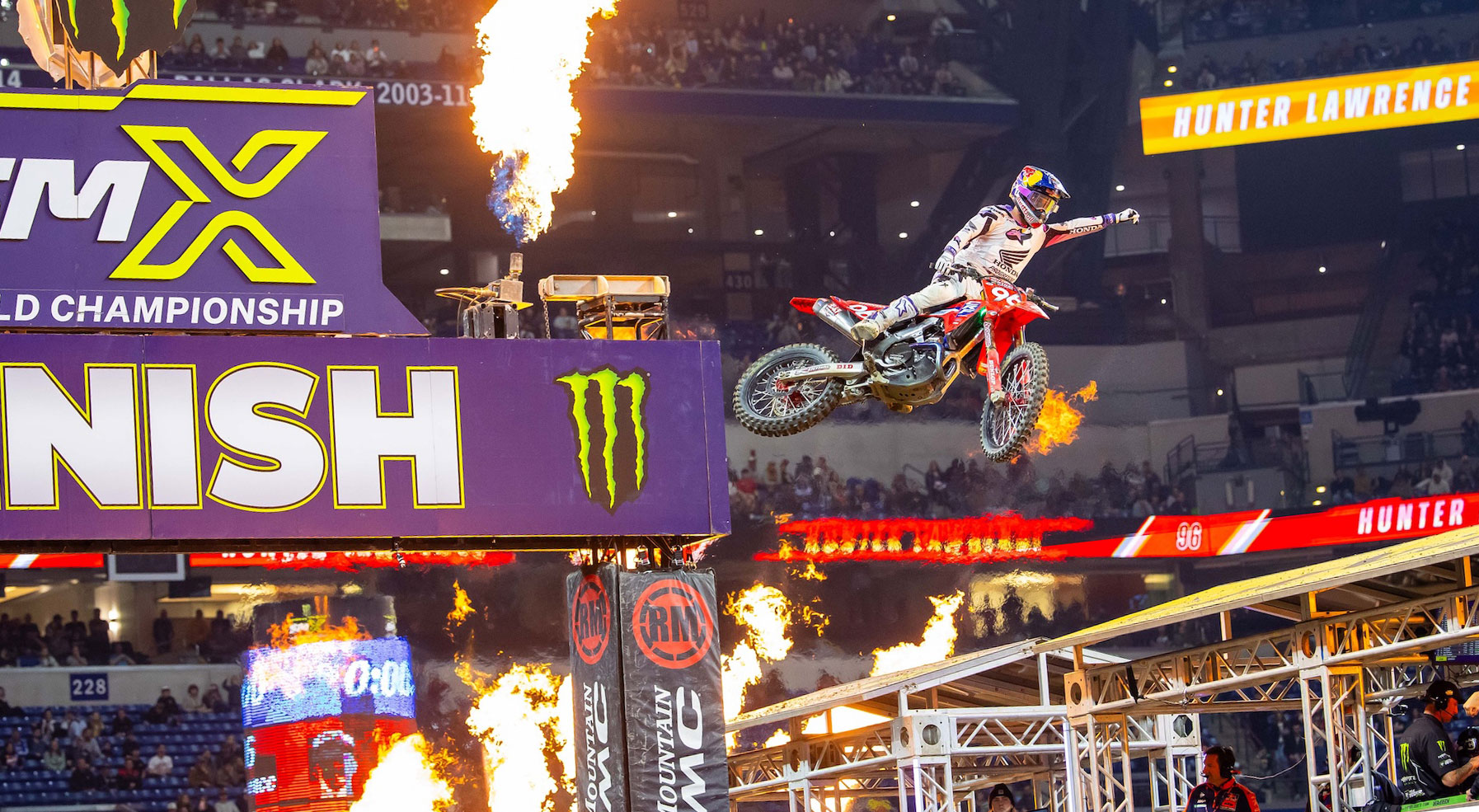 Hunter Lawrence wins Indy Triple Crown – Kiwi Davies dominates 250