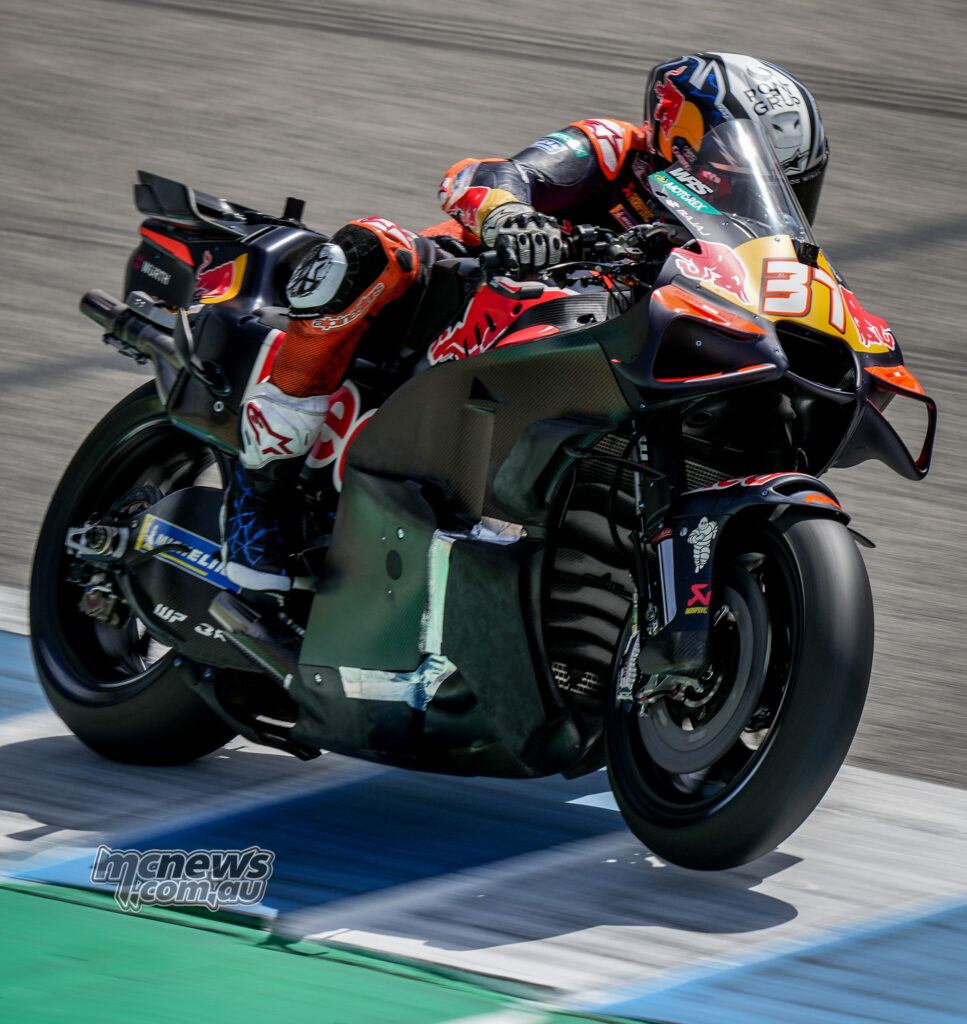 Pedro Acosta accelerating the KTM RC16 at the Jerez MotoGP test