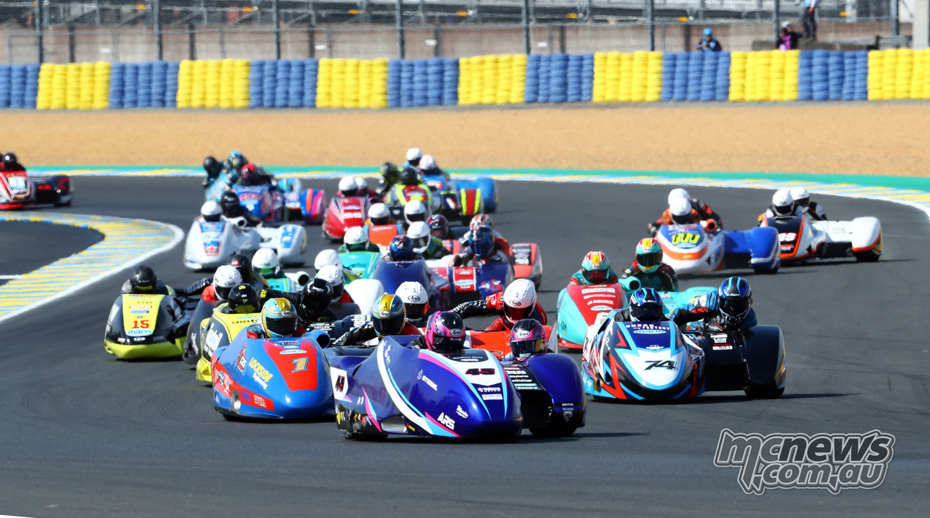Payne and Rousseau dominate Sidecar World Championship opener at Le Mans
