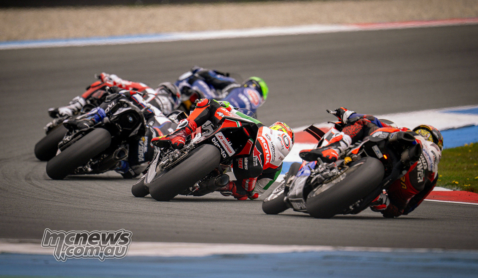 Bulega completes Assen clean sweep as Oettl, Fleerackers and Neila also strike