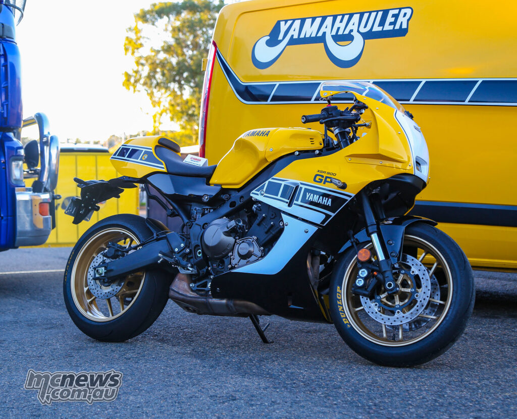 Cockpit and upper fairing detail on the Yamaha XSR900 GP