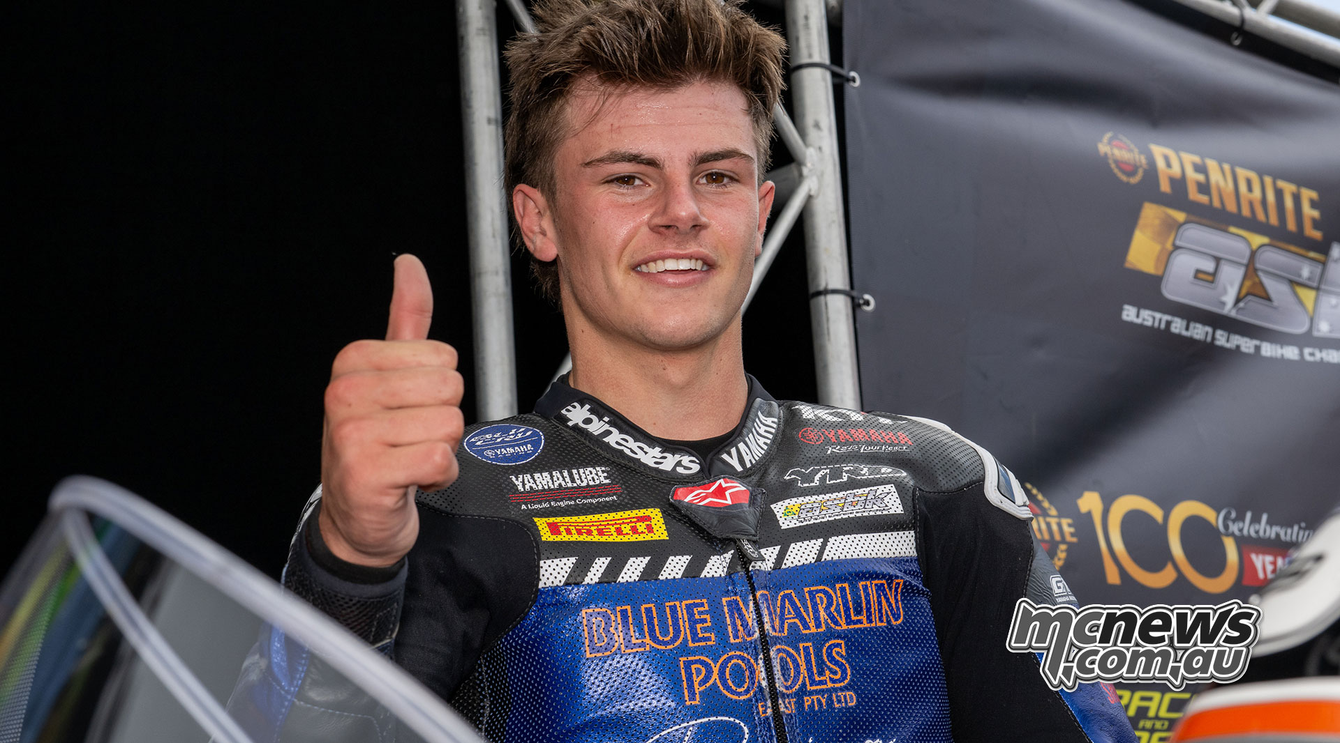 Dunker pounces late for first ASBK Superbike win