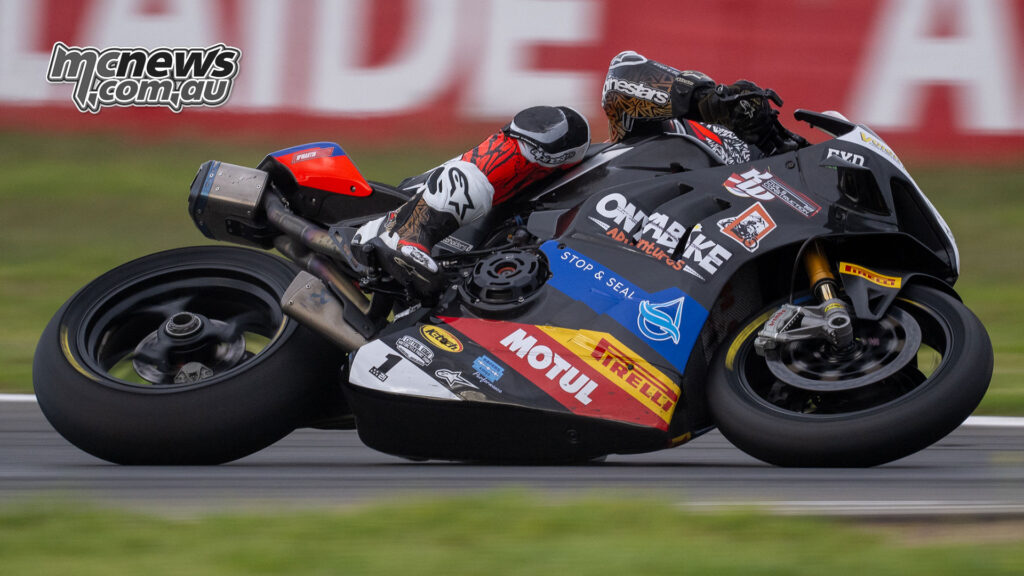 Josh Waters riding clear at the front during ASBK Superbike Race Two