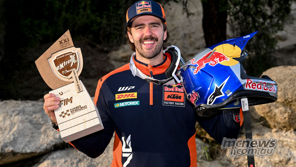 Manuel Lettenbichler holds the Sunday winner’s trophy after victory at Extreme XL Lagares.